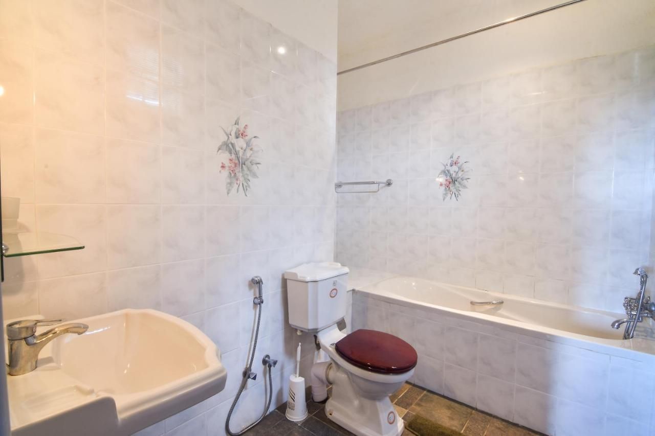 Bed & Breakfast The Glenmor 4*