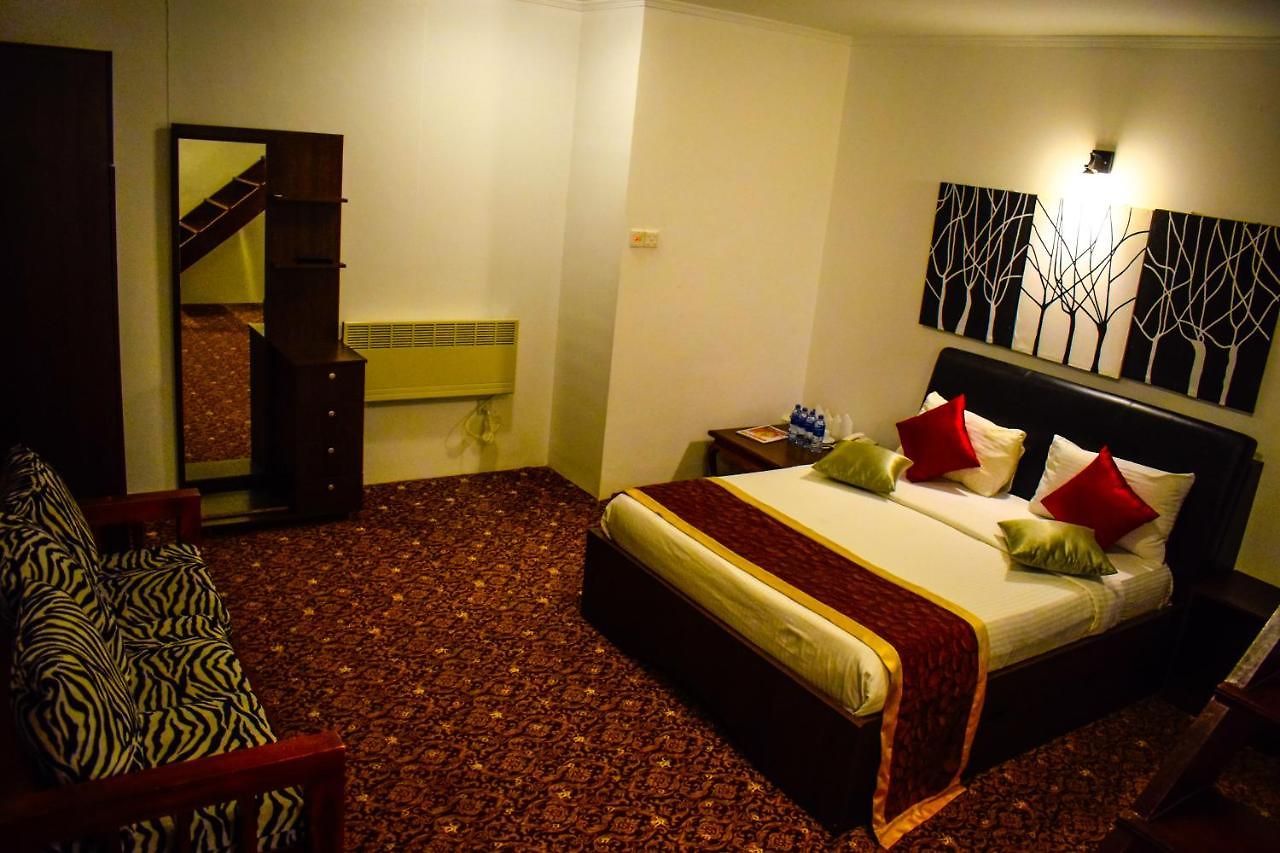 Hotel La Cottage Boutique Hotel & Restaurant 3*