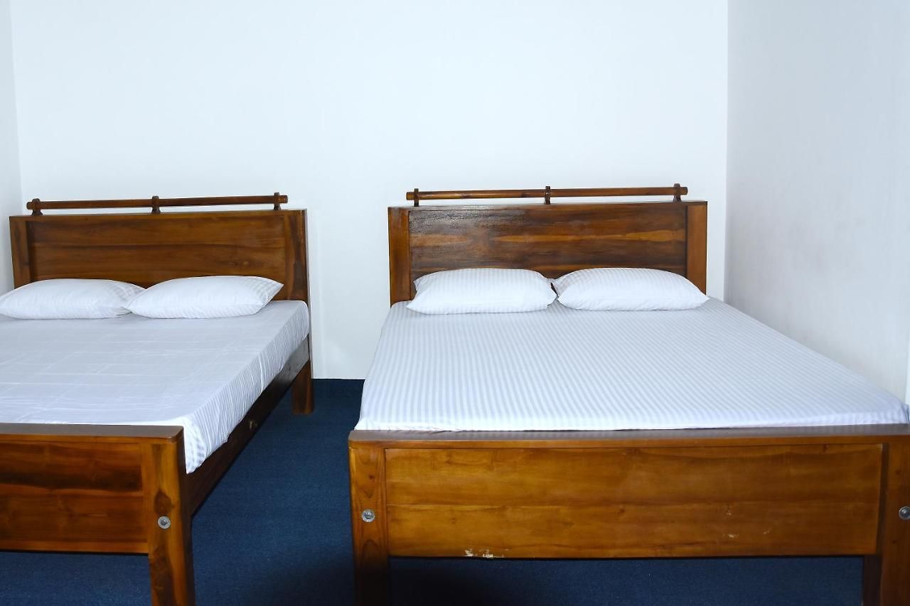 Hotel Savaanaa Rest Nuwara Eliya