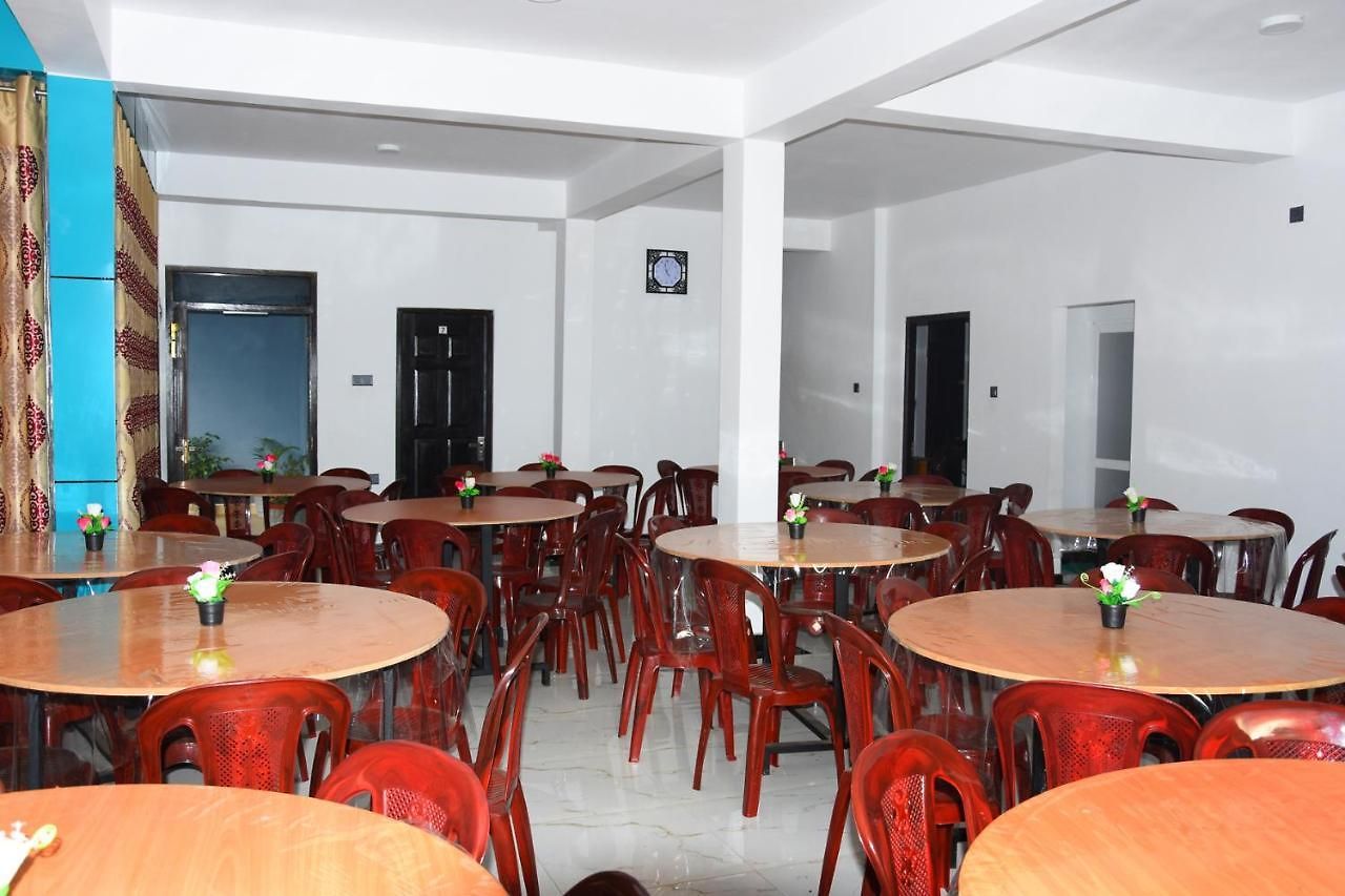 Hotel Savaanaa Rest