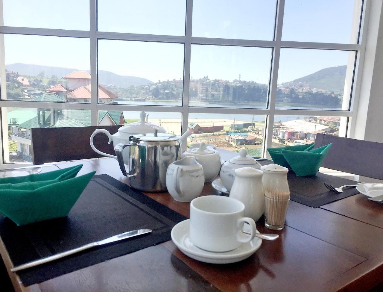 Leisure Village Nuwaraeliya Hotel 3*