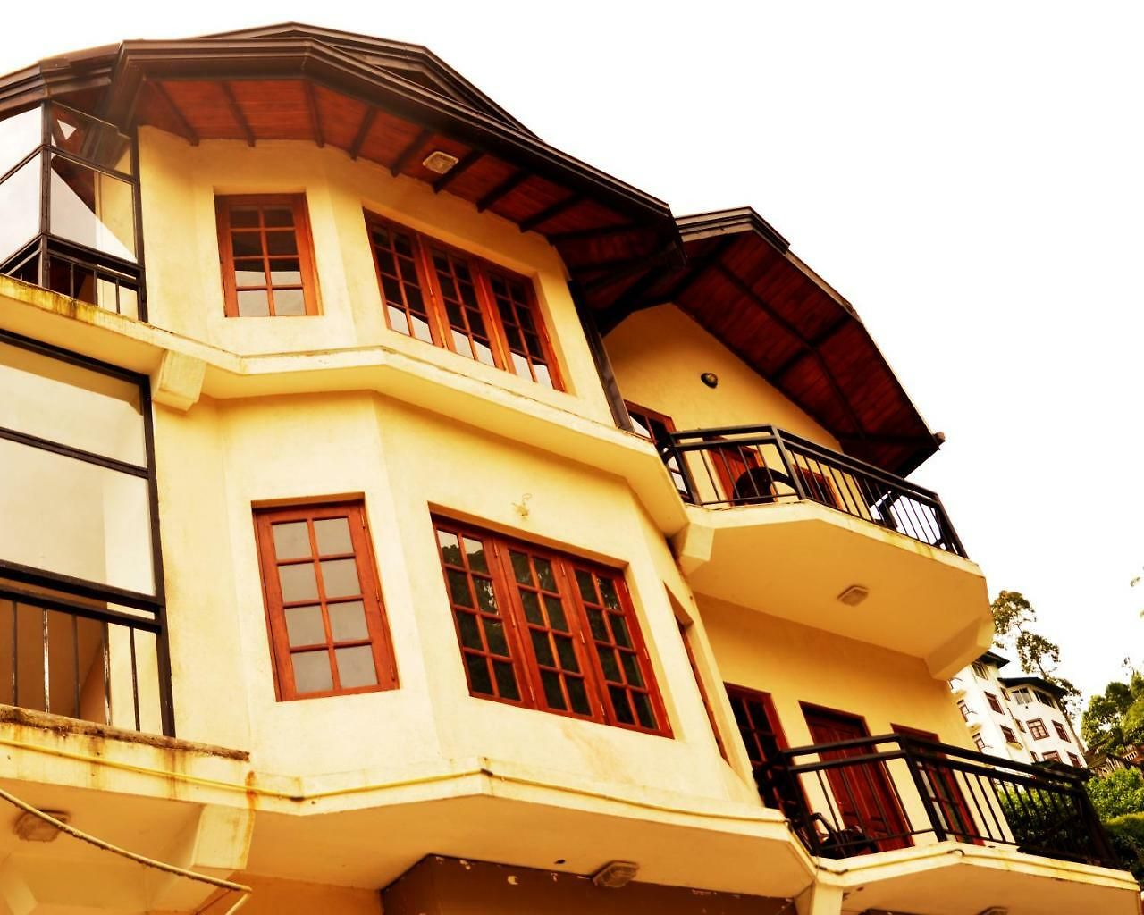 Hotel Glenfalls Rest
