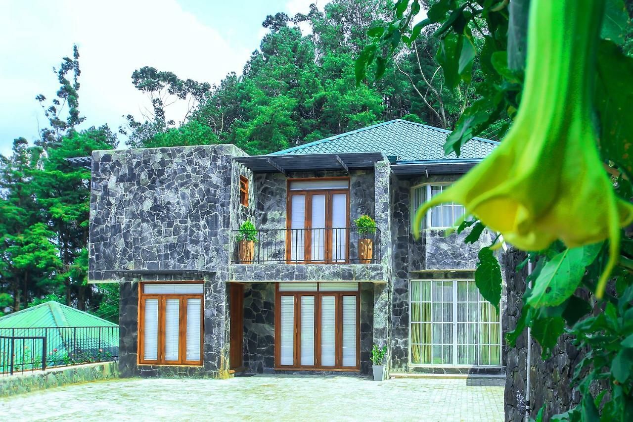 Hummingbird Hill Villa Nuwara Eliya