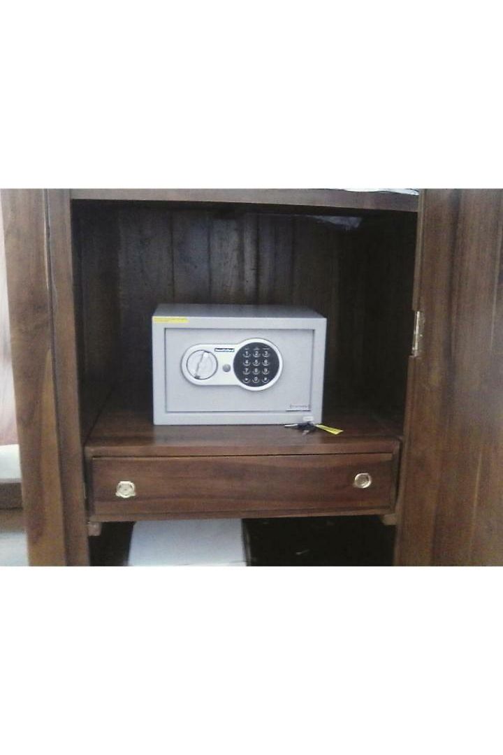 Regal Rose Luxury Apartment *