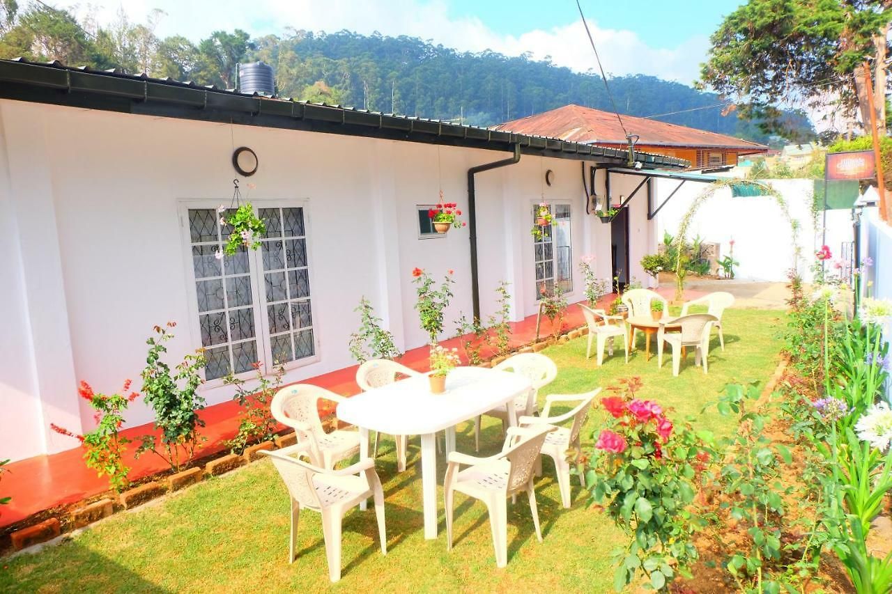 Guest house Hillside Cottages By Deco