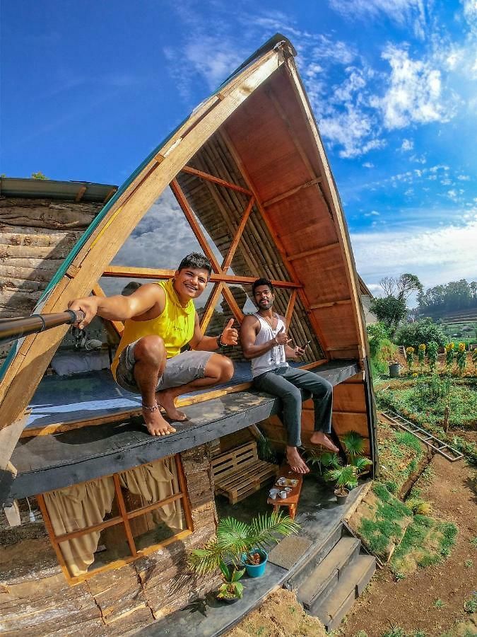 Chalet Hideout Cabins