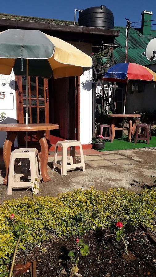 Nuwaraeliya Hostel *