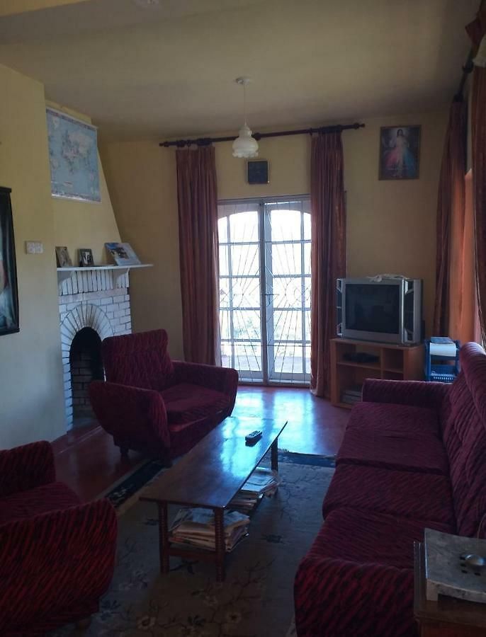 Hill View Bungalow Nuwara Eliya