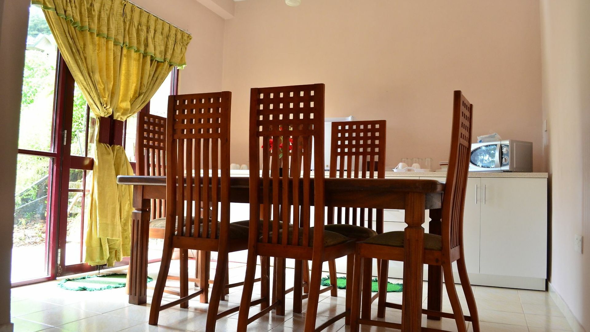 Hw Guest house