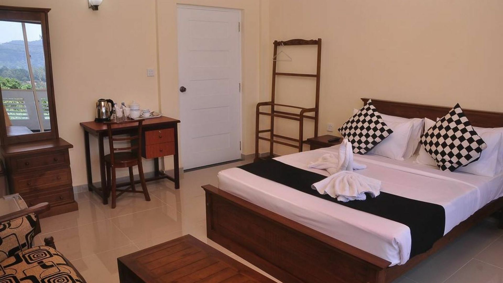 The Mountain Guest house 3*