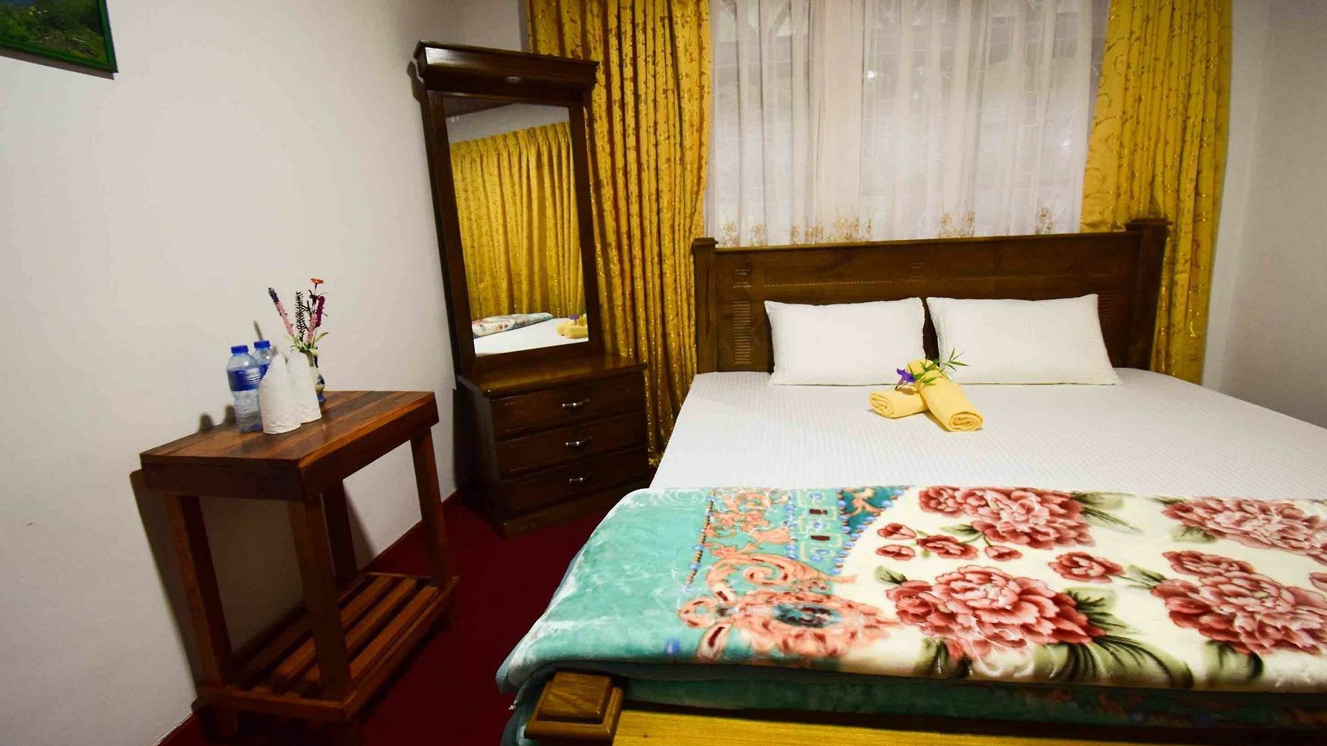 Vista Royal Guest