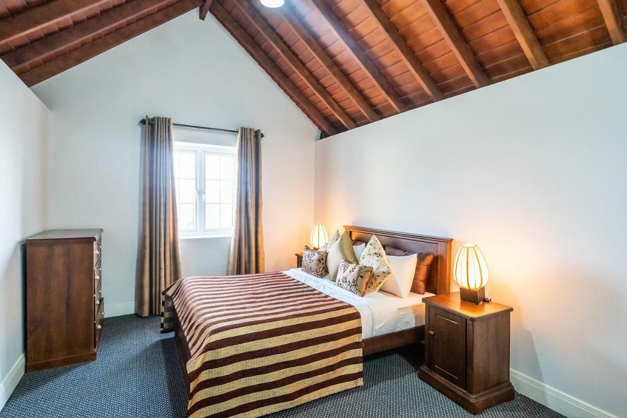 Hotel Tudor Barn Nuwara Eliya