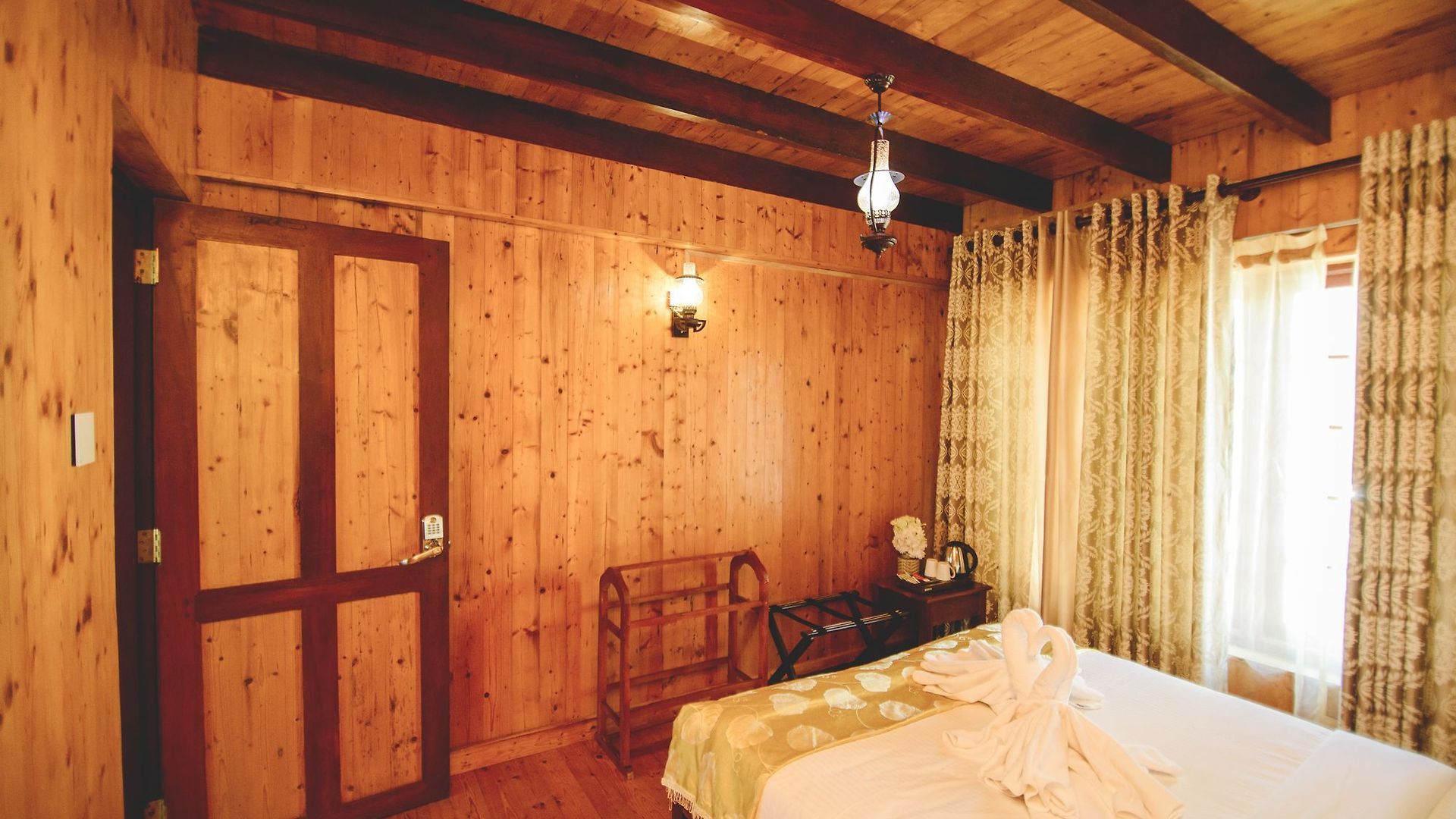 Sarah Hotel