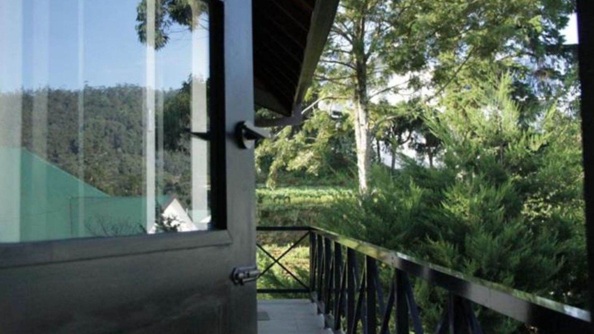 42 3* Nuwara Eliya