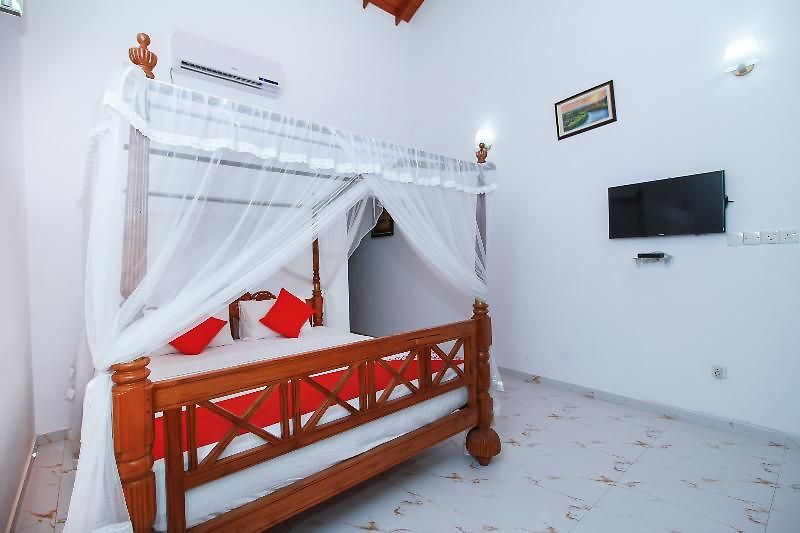 Hotel Oyo 258 Global Rest House 3*