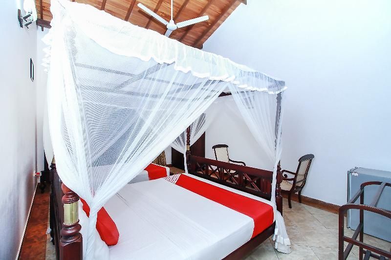Oyo 258 Global Rest House Hotel 3*