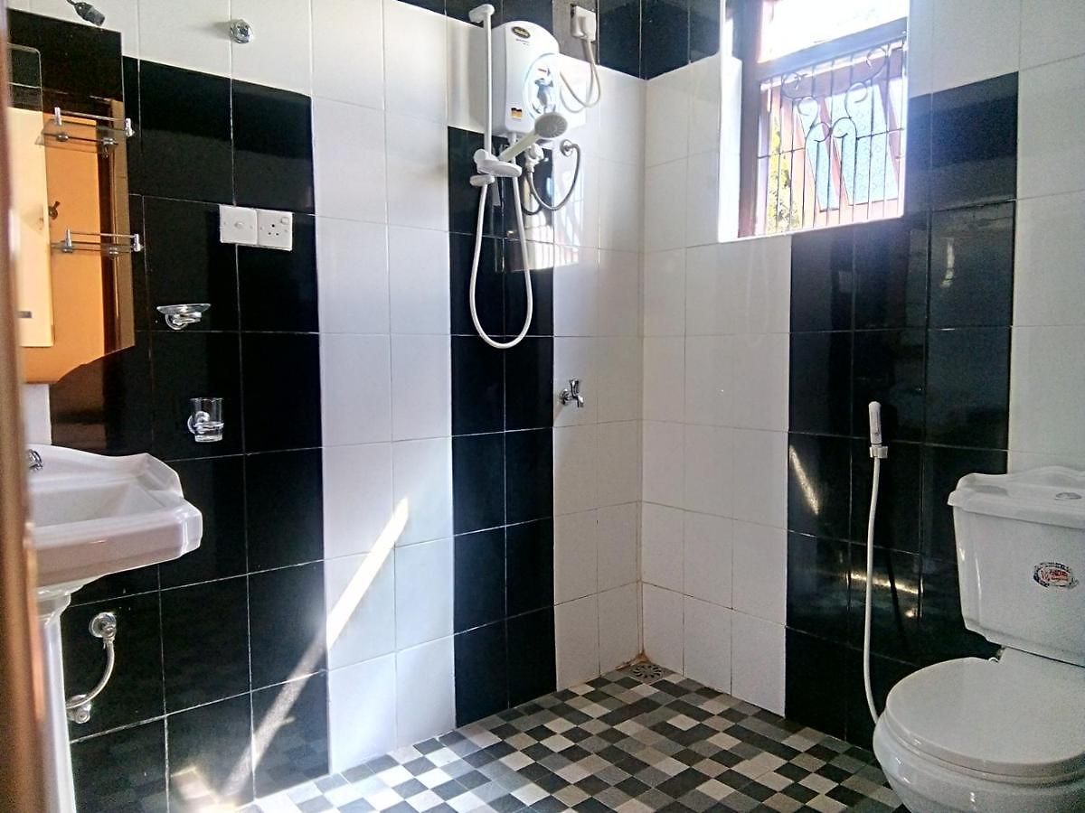 La Rose Geust House * Nuwara Eliya