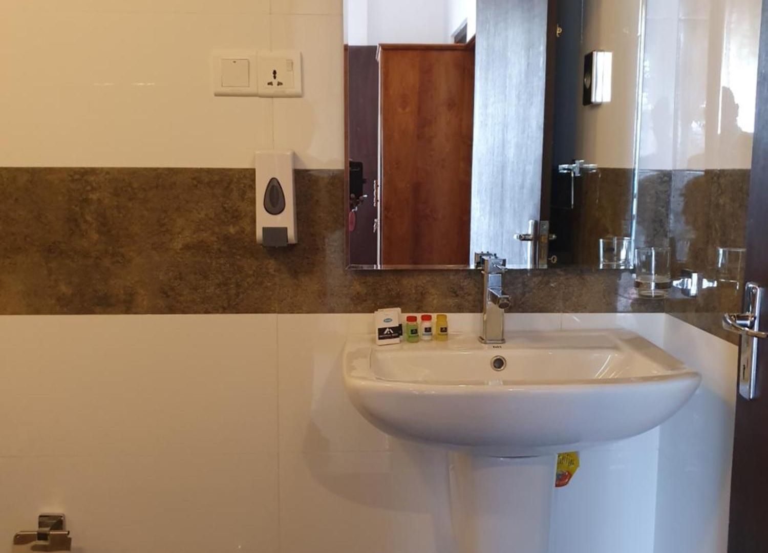 Misthill Rest - Lavish Hotel Nuwara Eliya
