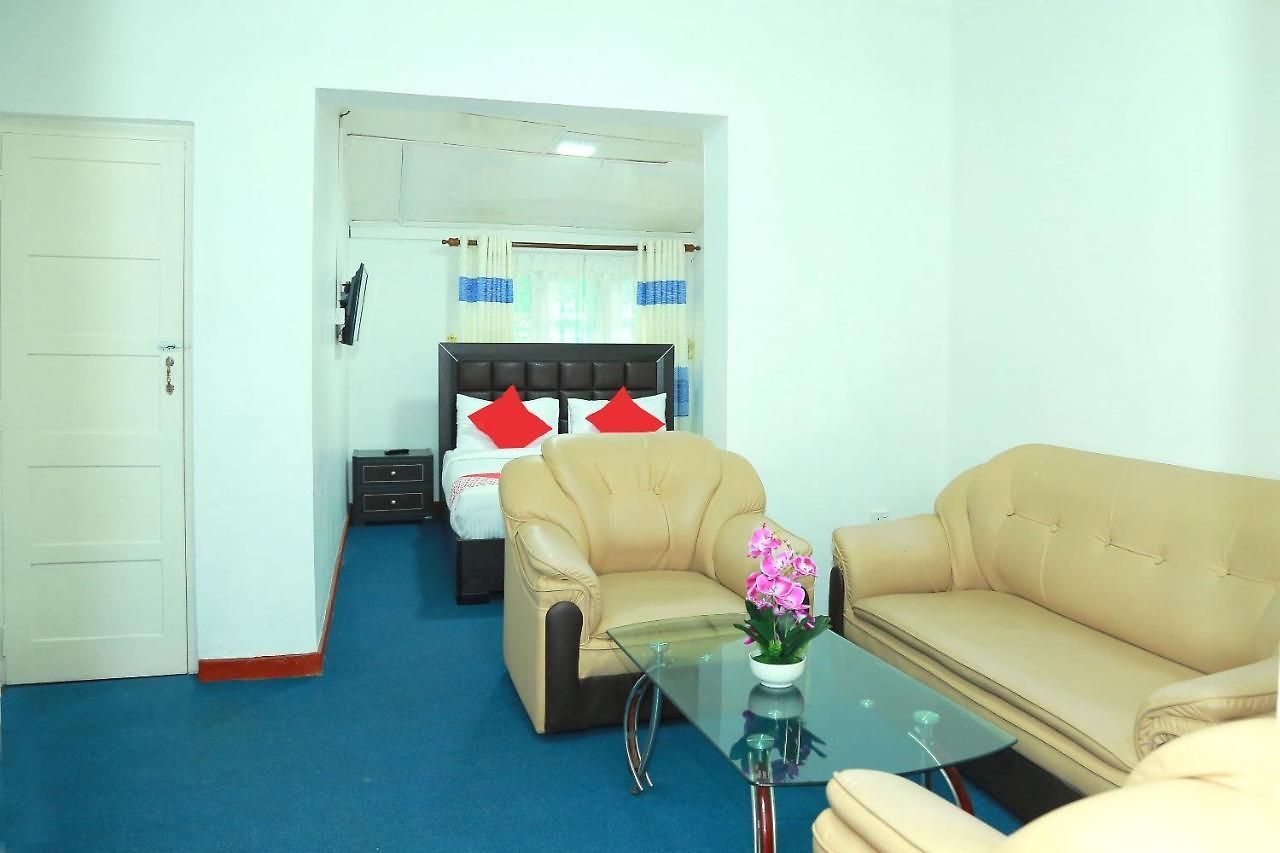 Oyo 238 Selva's Guest house 3*