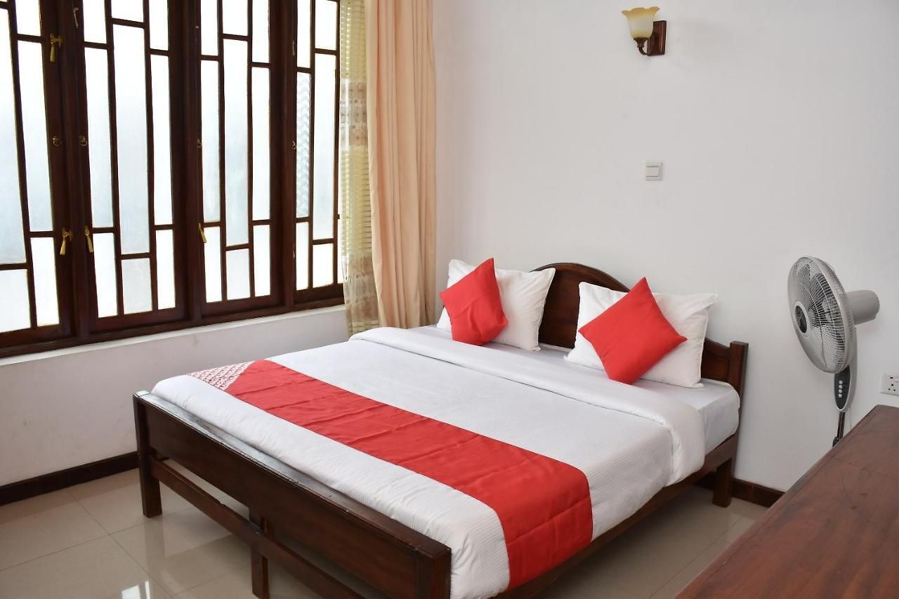 King Garden View Hotel