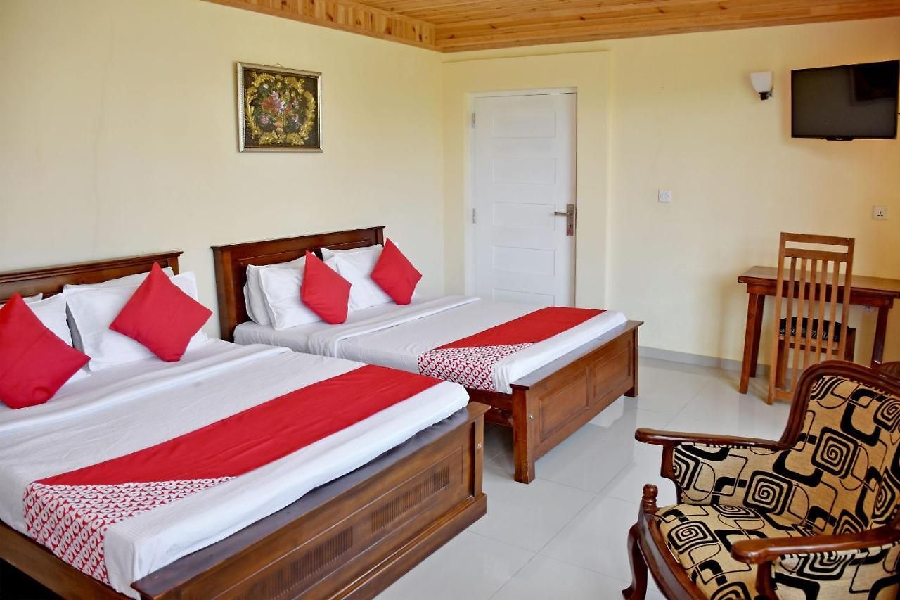 Oyo 487 Sudha Ozone Freeze Hotel