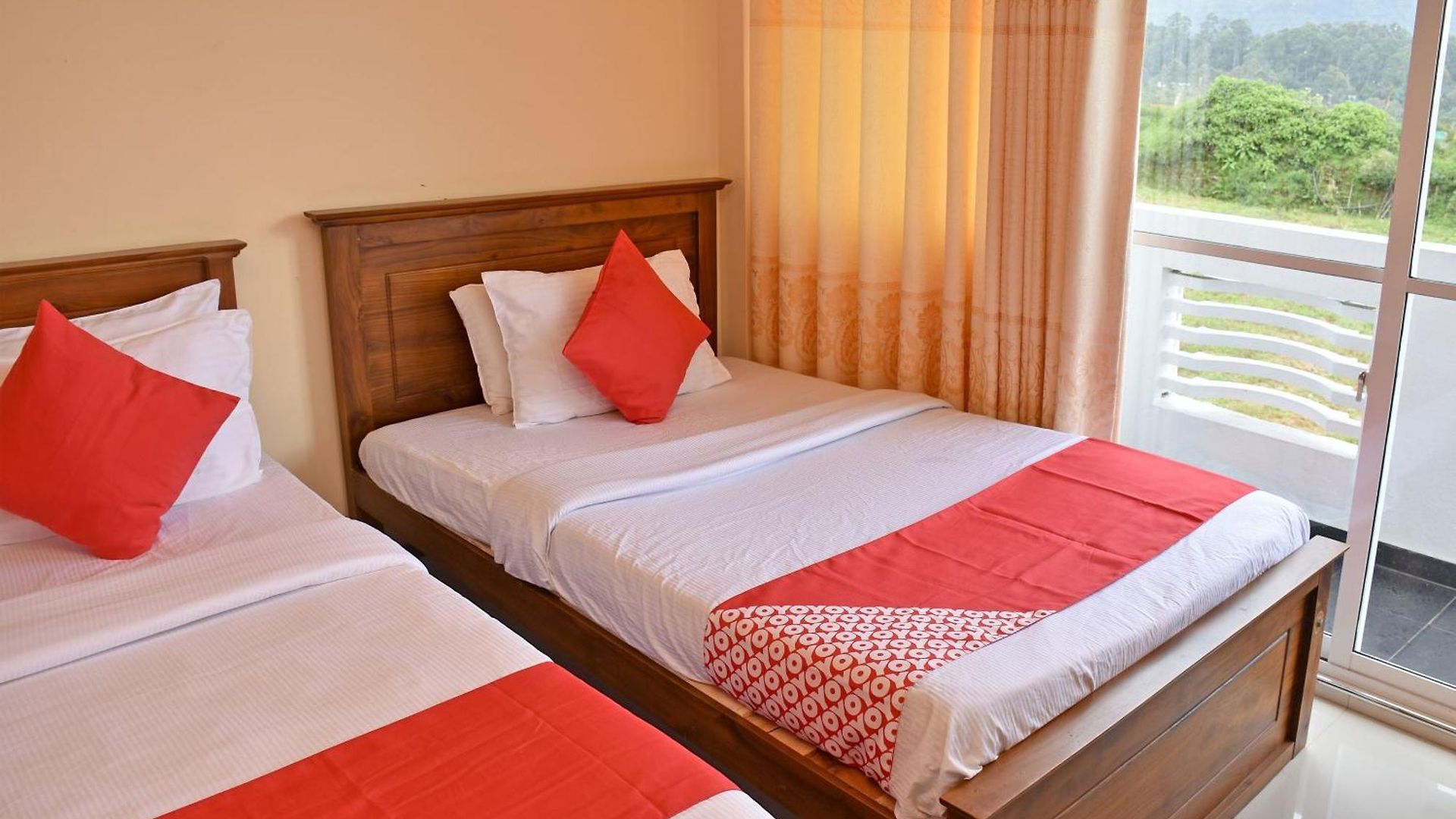 Oyo 487 Sudha Ozone Freeze
