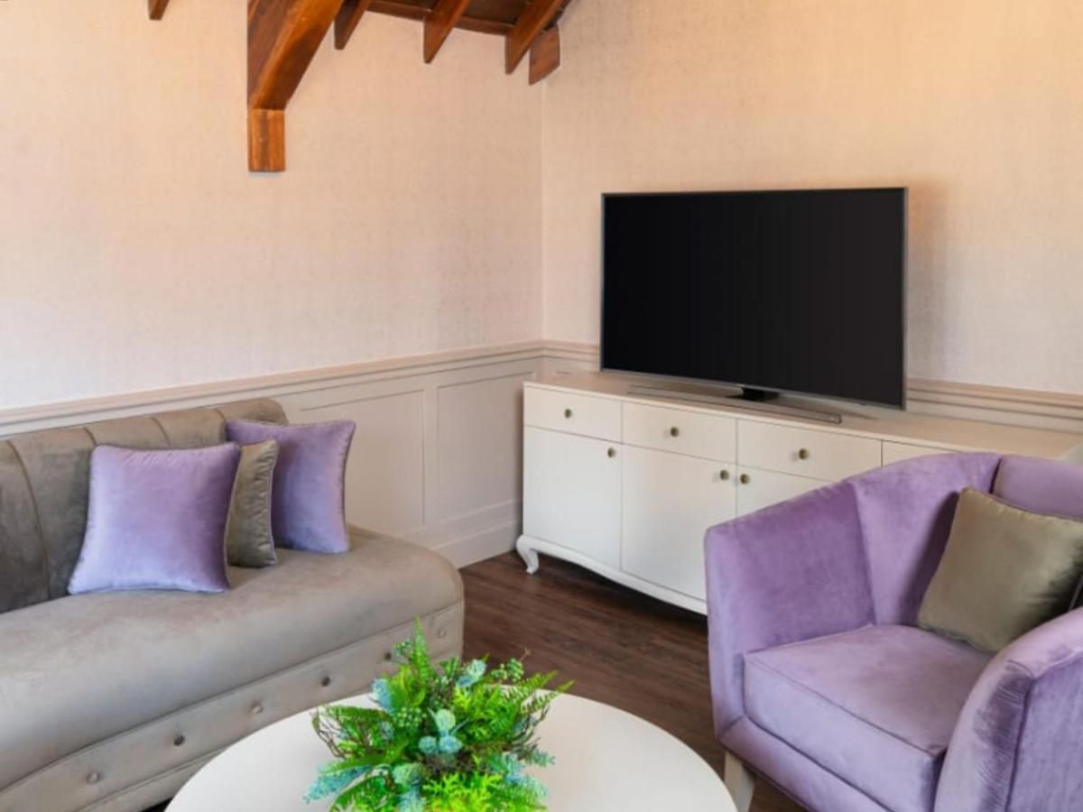 Stoney Croft Hotel