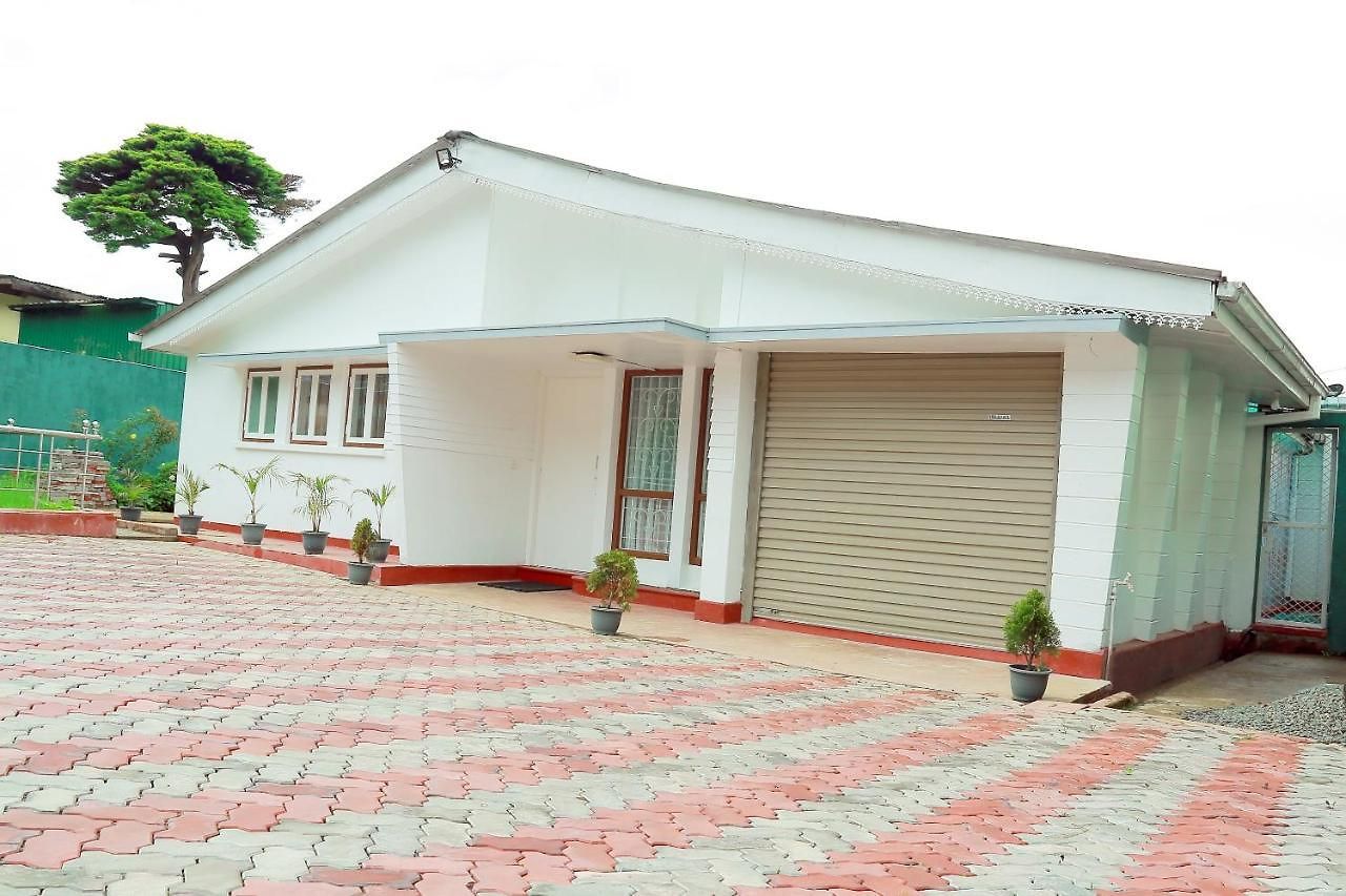 Guest house Oyo 238 Selva's 3*