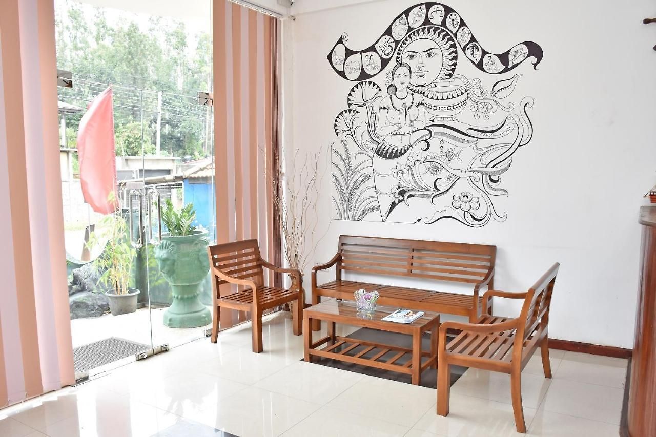 King Garden View Hotel 3*