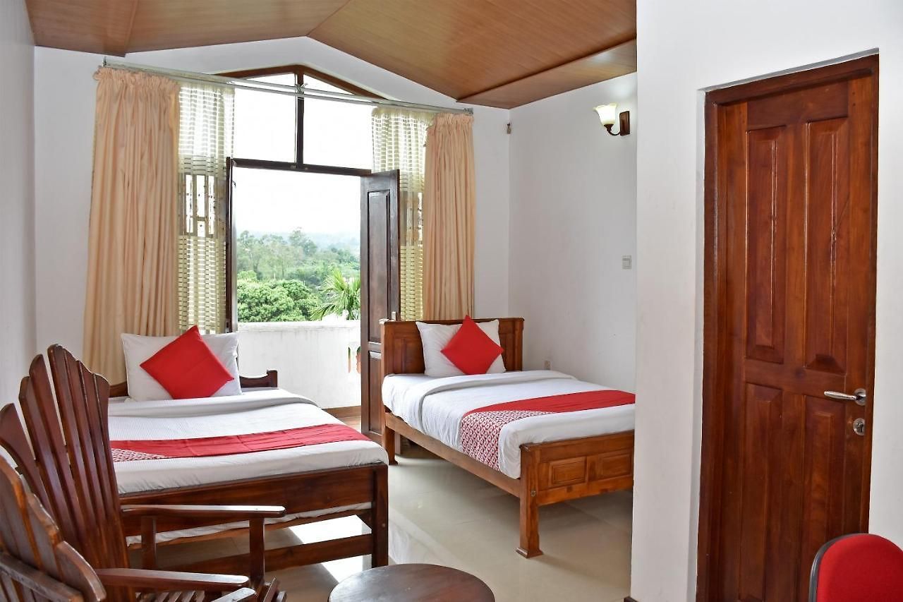 King Garden View Hotel