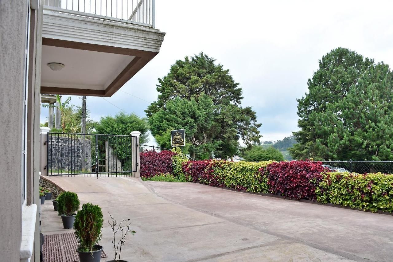 Oyo 258 Global Rest House Hotel