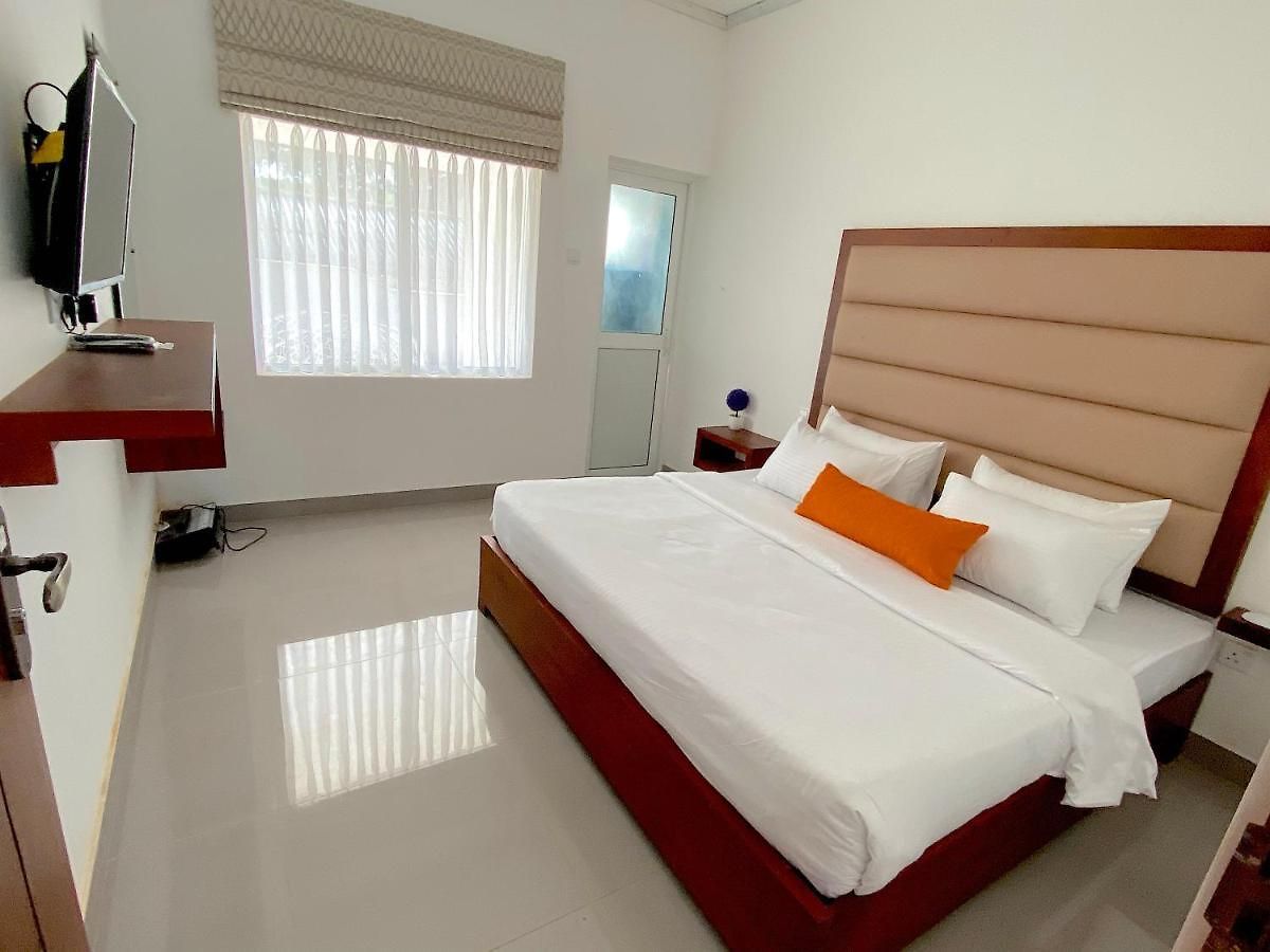 Caroline Villa, Guest house 3*