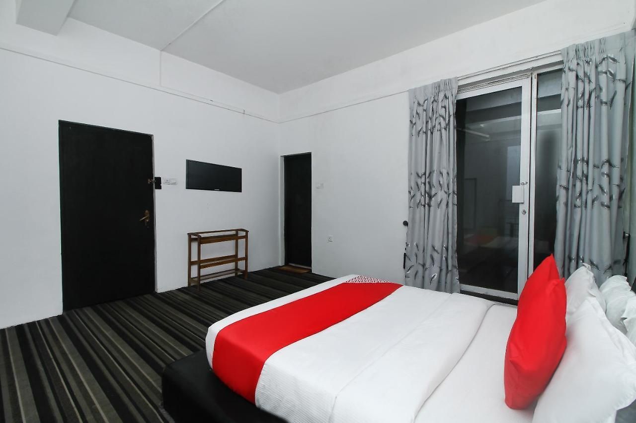 Oyo 523 Royal Hotel 3*