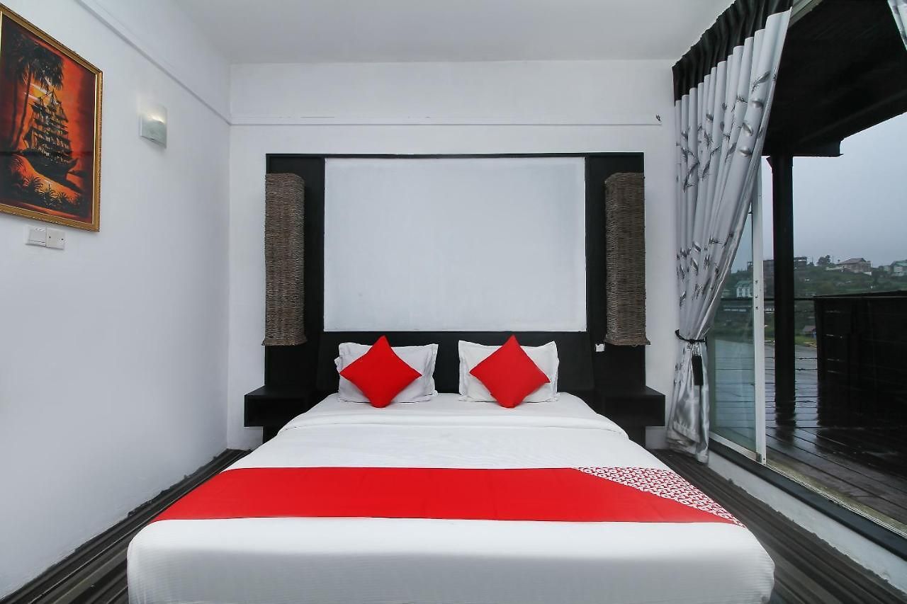 Oyo 523 Royal Hotel 3*