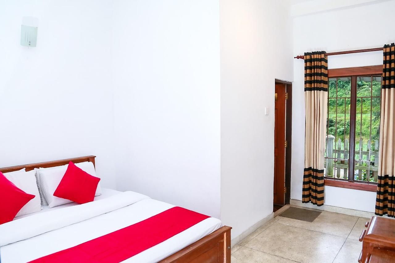Oyo 409 Lumi' S Bungalow Hotel