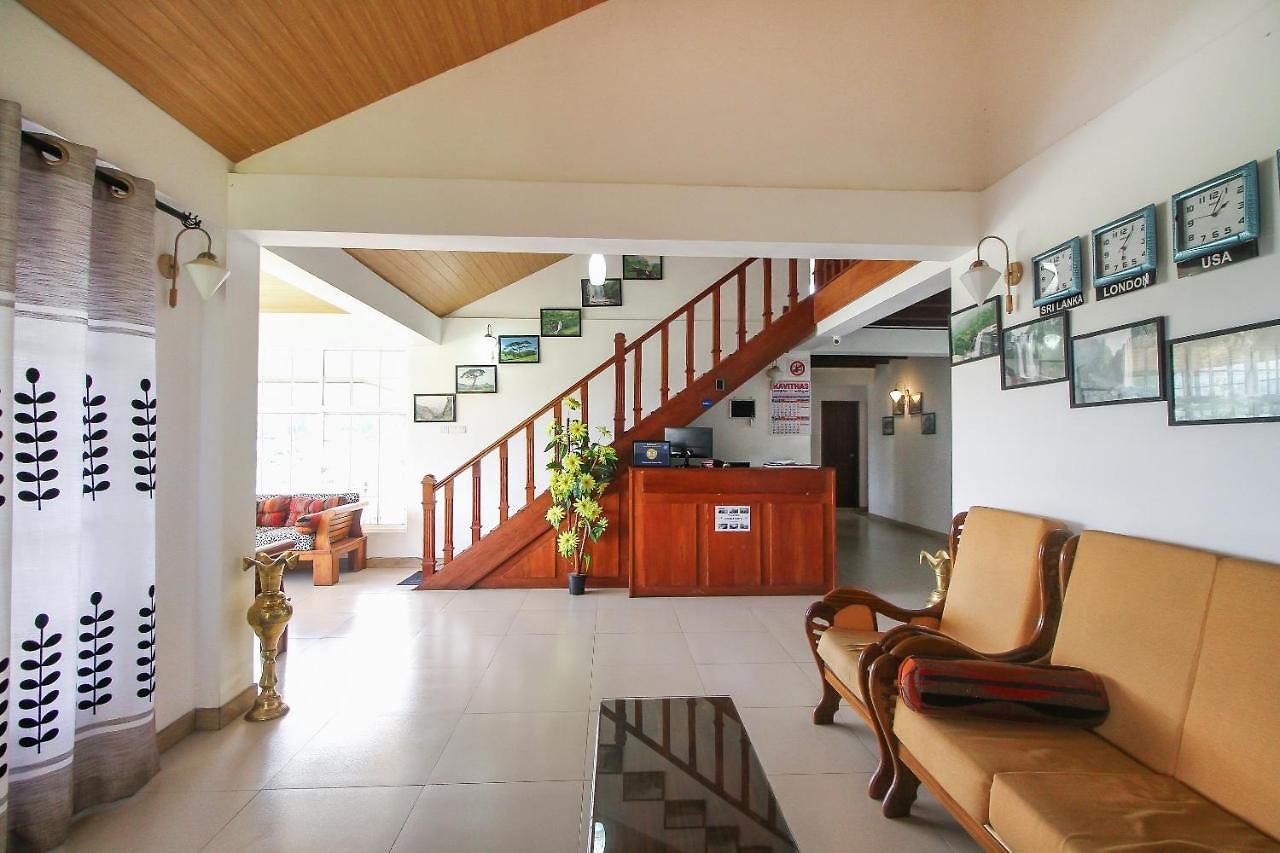 Thilina Hotel