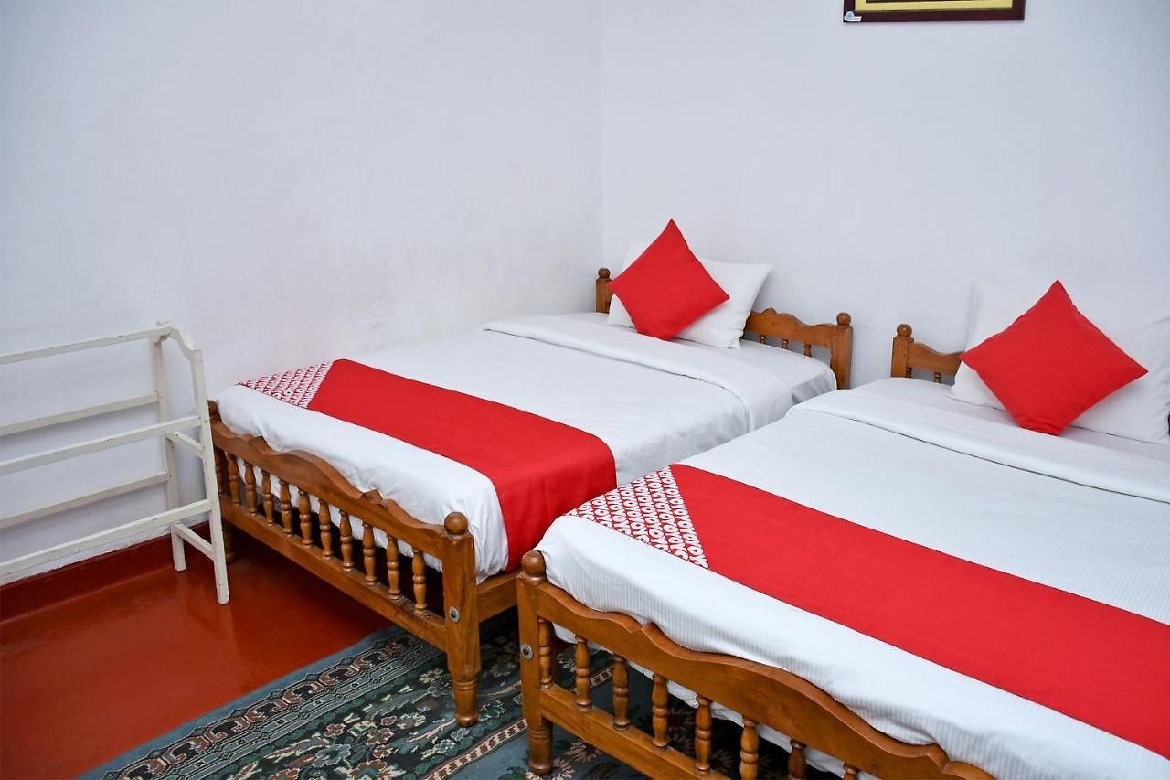 Hotel Oyo 454 Jayamal Rest