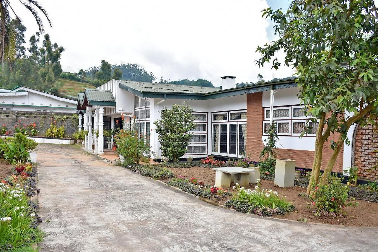 Hotel Oyo 454 Jayamal Rest Nuwara Eliya