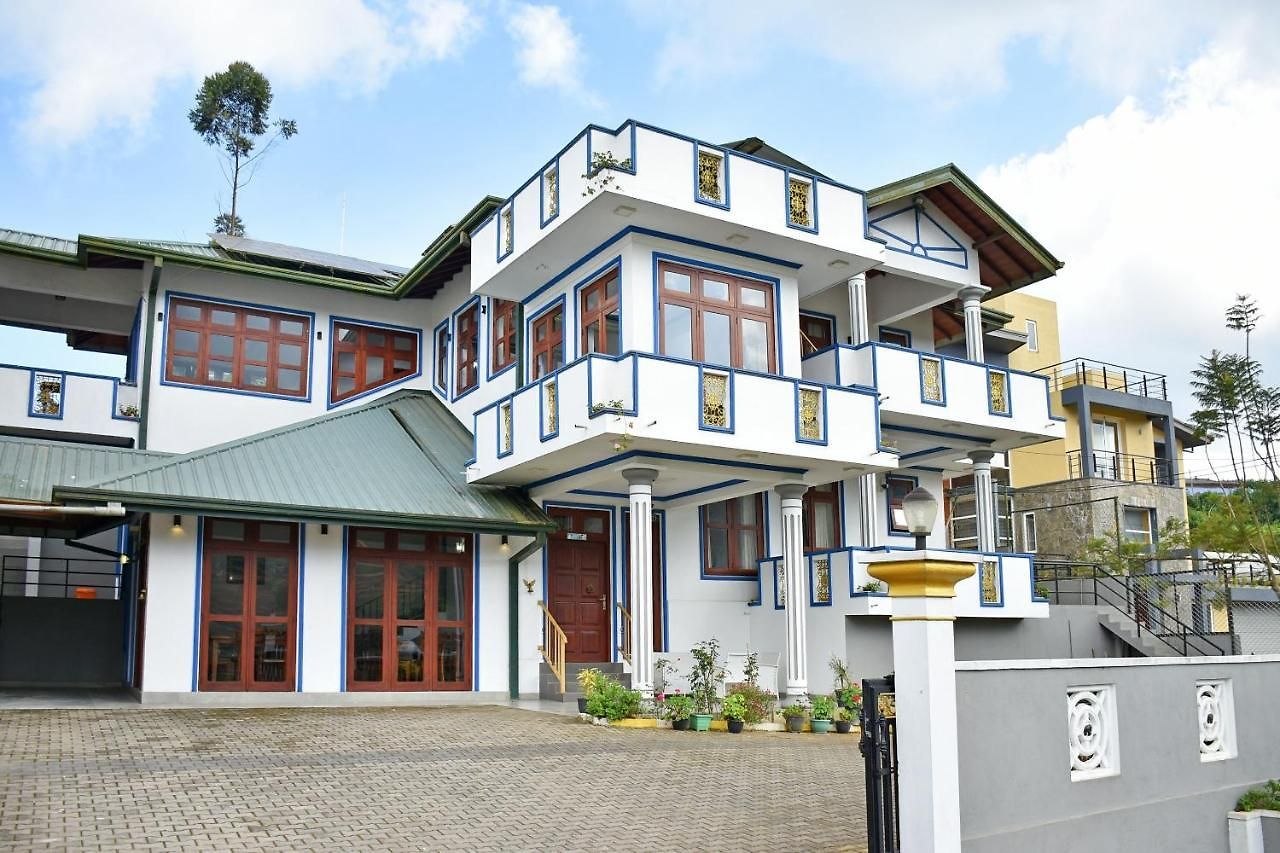 Hotel Oyo 537 Royal Bungalow Nuwara Eliya