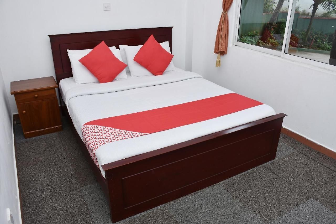 Hotel Oyo 434 American Star 3*