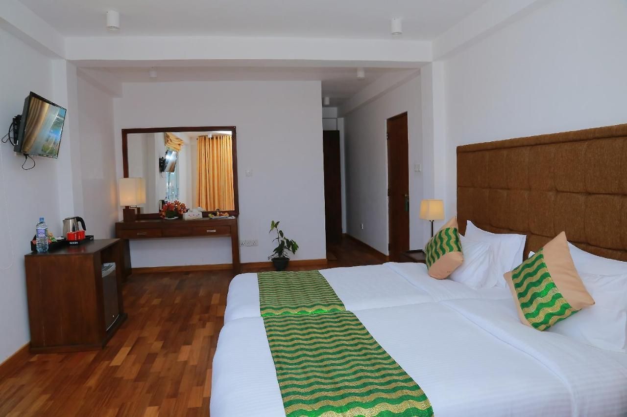 Blue Meadows Nuwaraeliya 3*