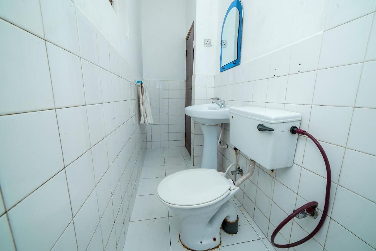 Hotel Oyo 552 Rotelga