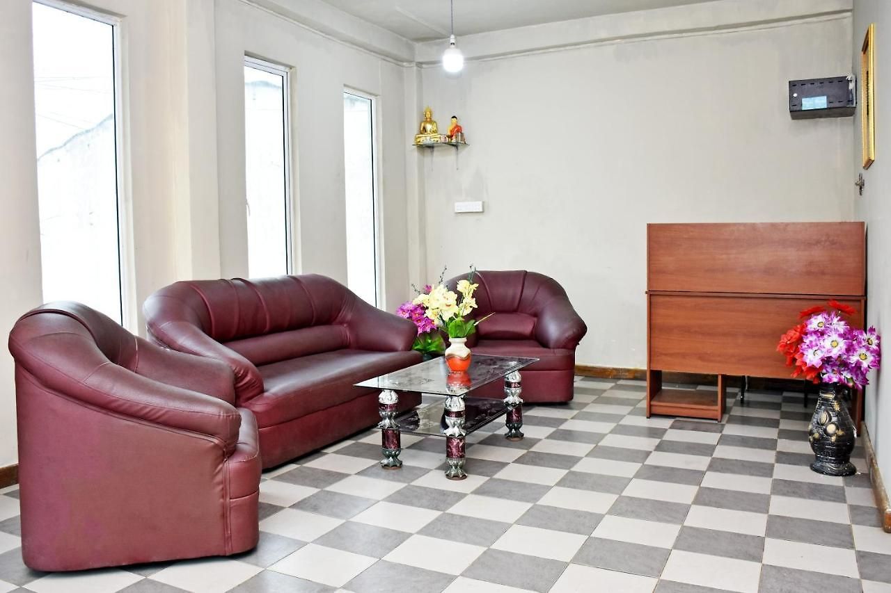 Hotel Oyo 349 The Vintage 3*