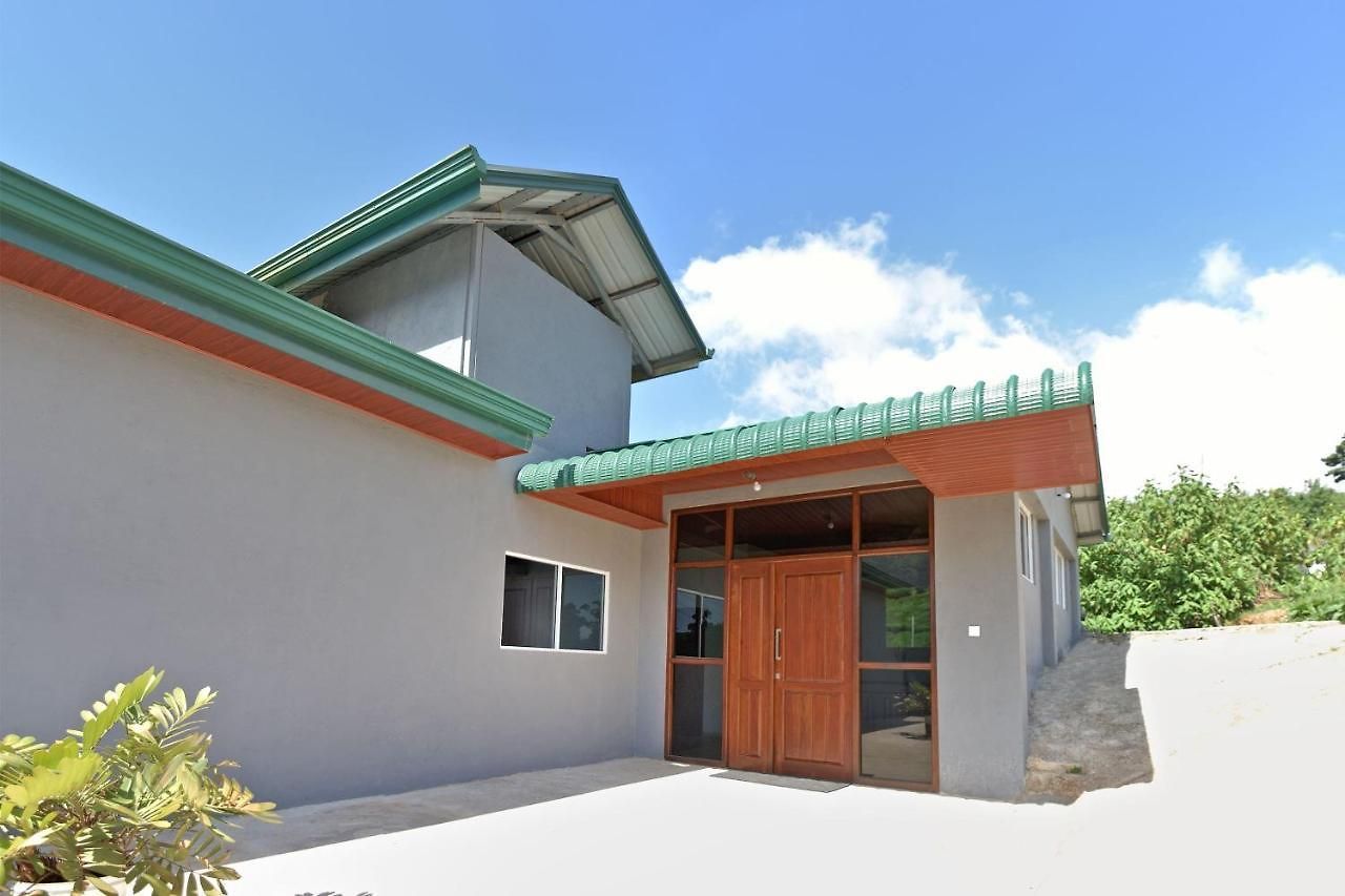 Oyo 527 The Mount Camellia Hotel 3*
