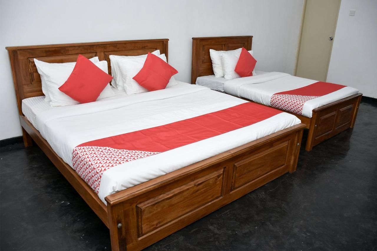 Hotel Oyo 527 The Mount Camellia 3*
