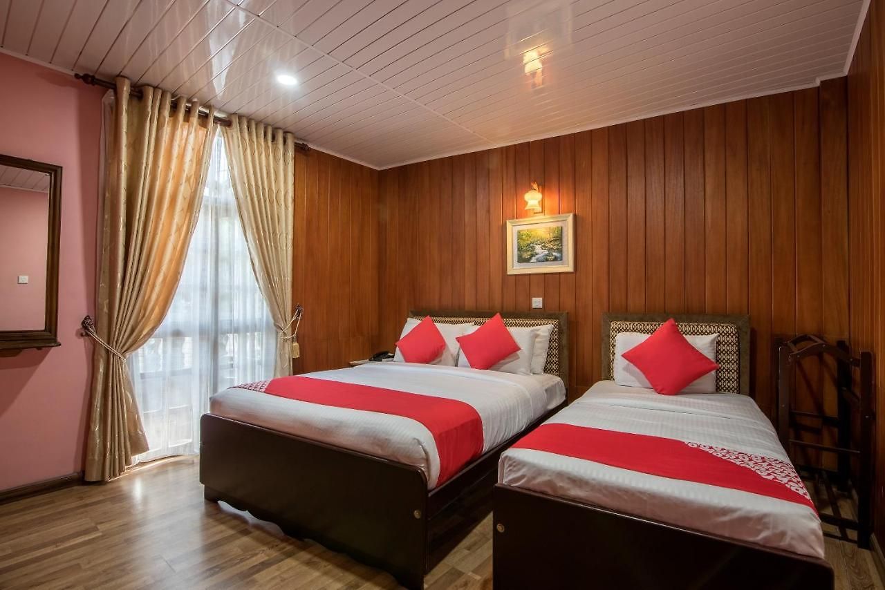 Oyo 577 Green Garden Hotel