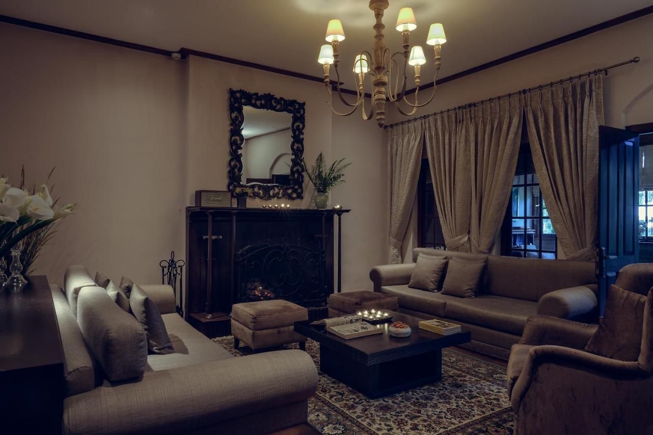 Stafford Bungalow - Exclusive Luxury Within A Private Tea Estate Villa Nuwara Eliya