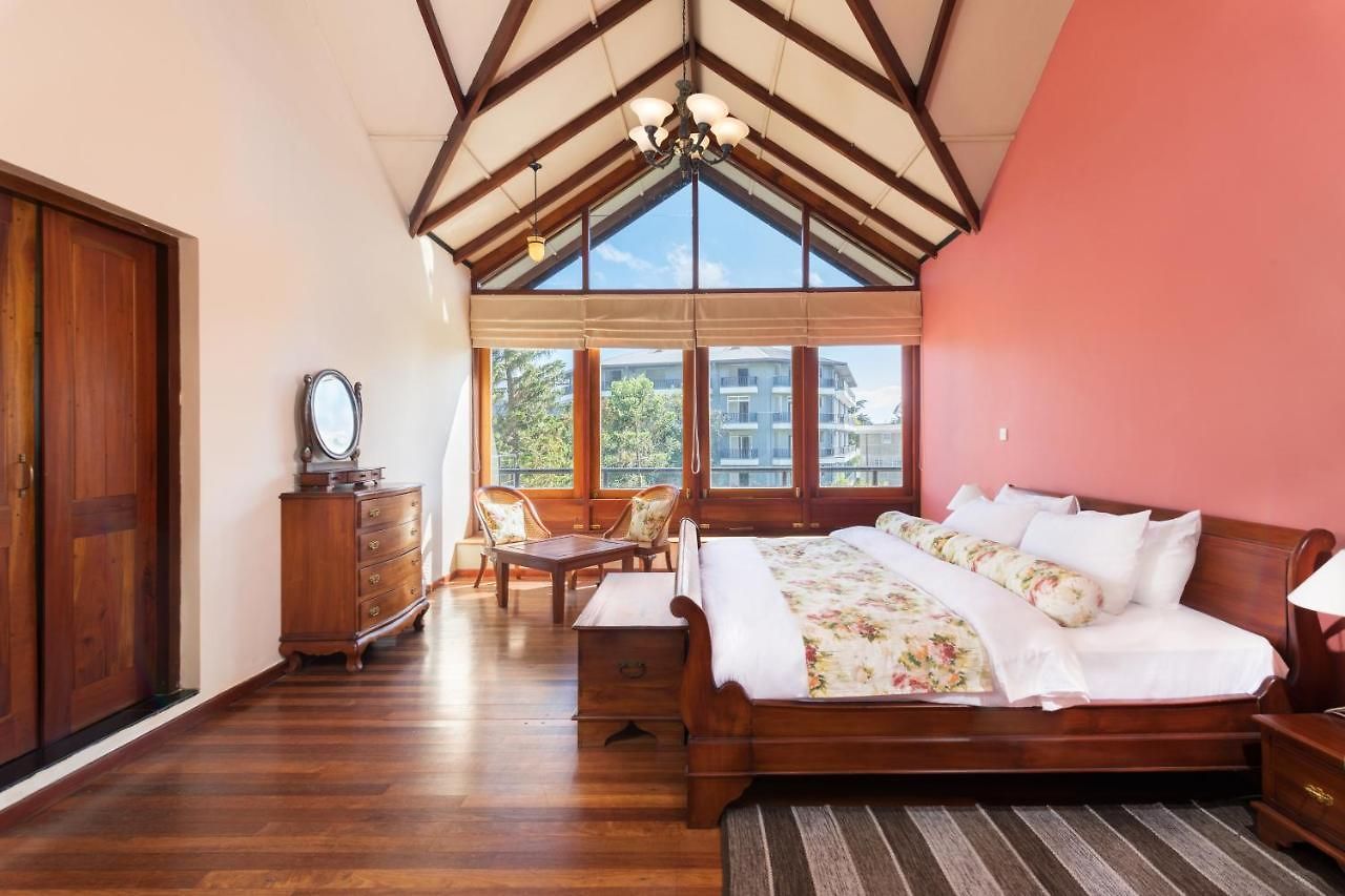 The Walden Hotel *