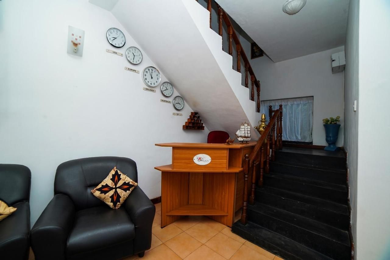 Hotel Oyo 586 Rose Garden 3*