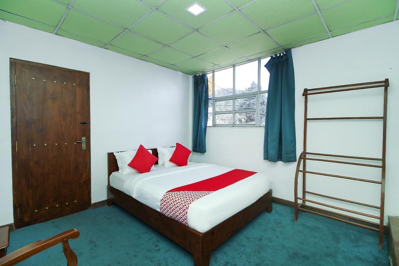Oyo 453 Green Palace Hotel Nuwara Eliya